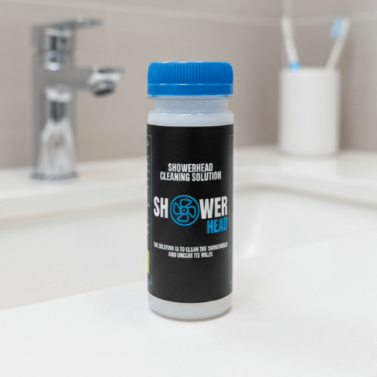 تنظيف فتحات رأس الدش